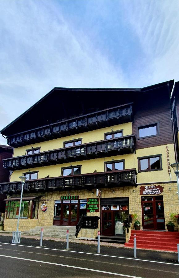 Hotel Casa Frent Predeal Esterno foto